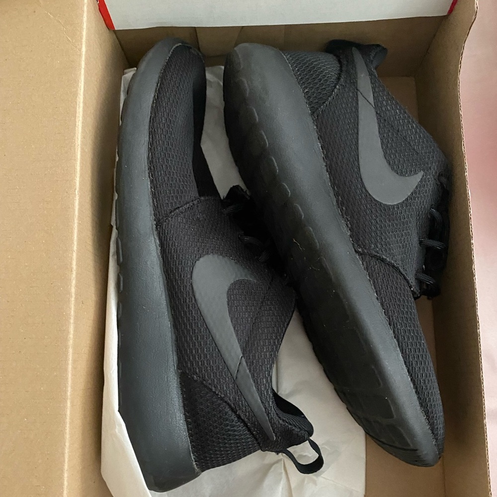 Women’s Nike Roshe One